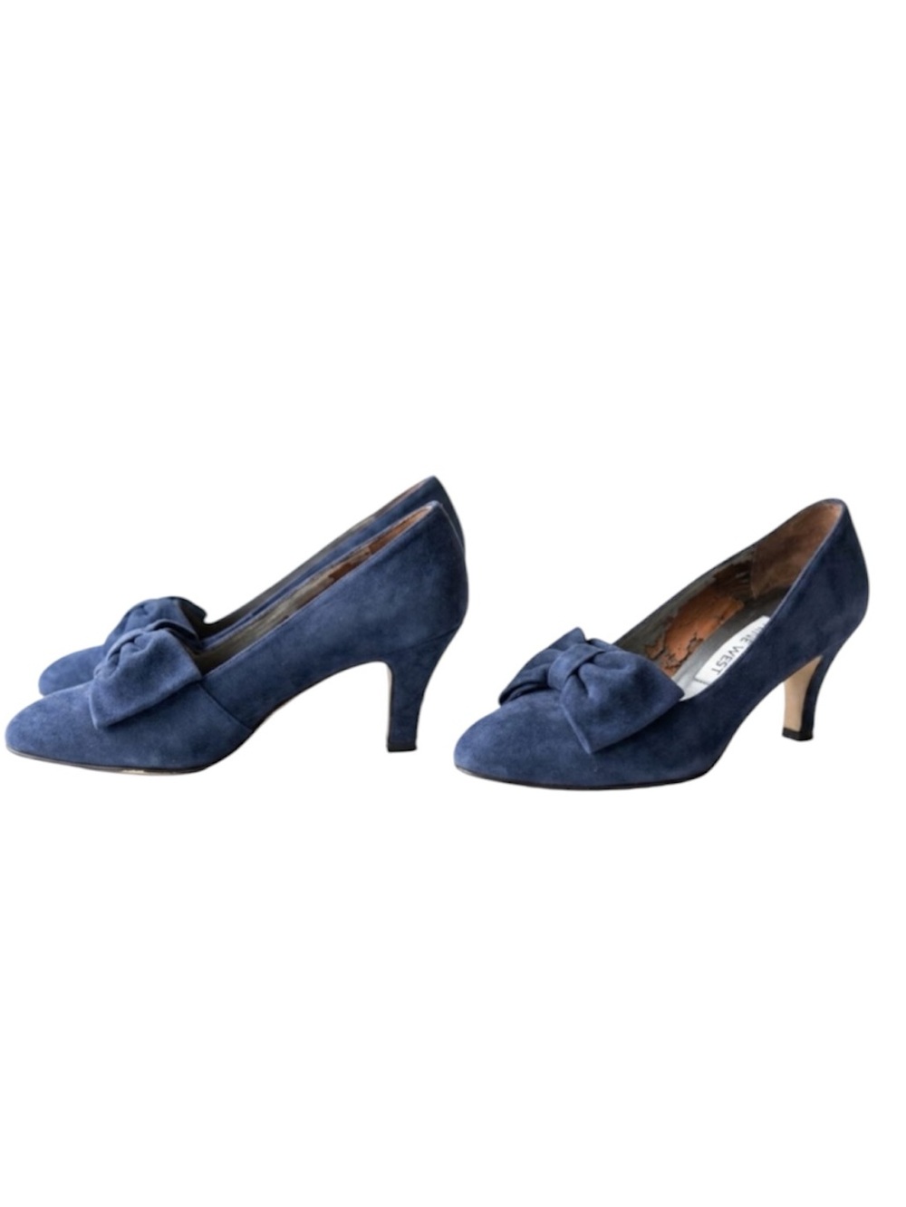 Vintage 90’s Nine West Navy Suede Bow Pumps - Kitten Heel